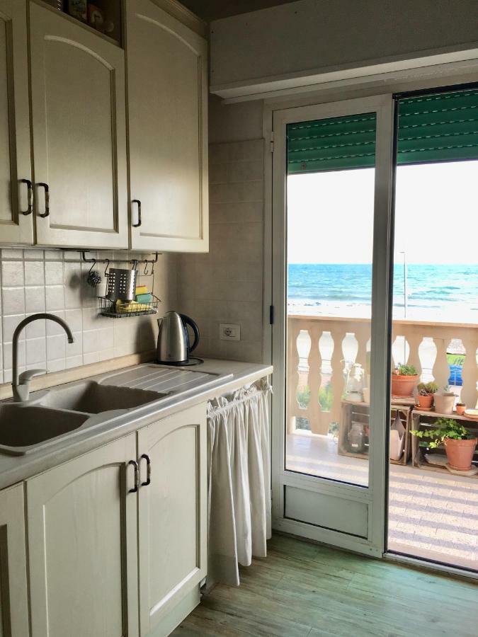 Casa Al Mare Apartment Lido di Ostia Exterior foto